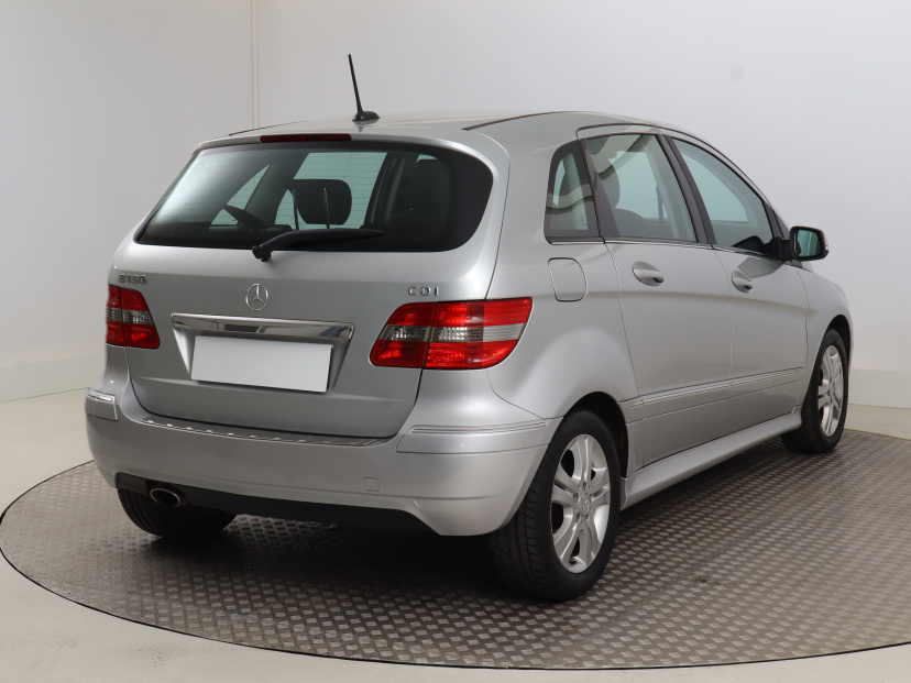 Mercedes-Benz B, 2011