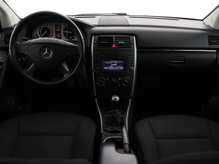 Mercedes-Benz B, 2011