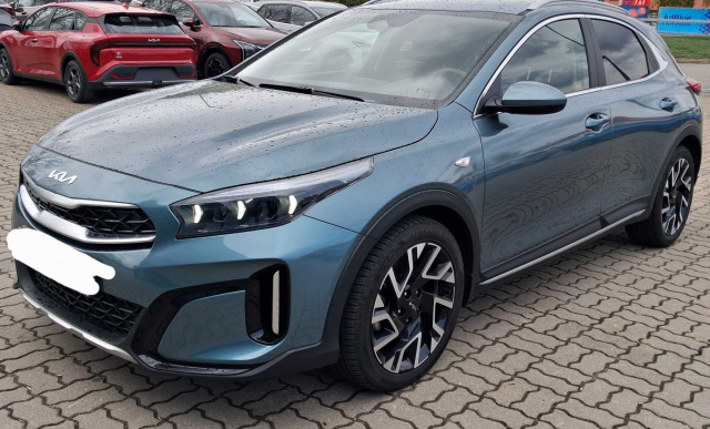 Kia XCeed 2025