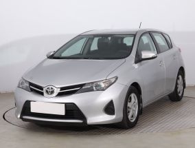 Toyota Auris - 2013