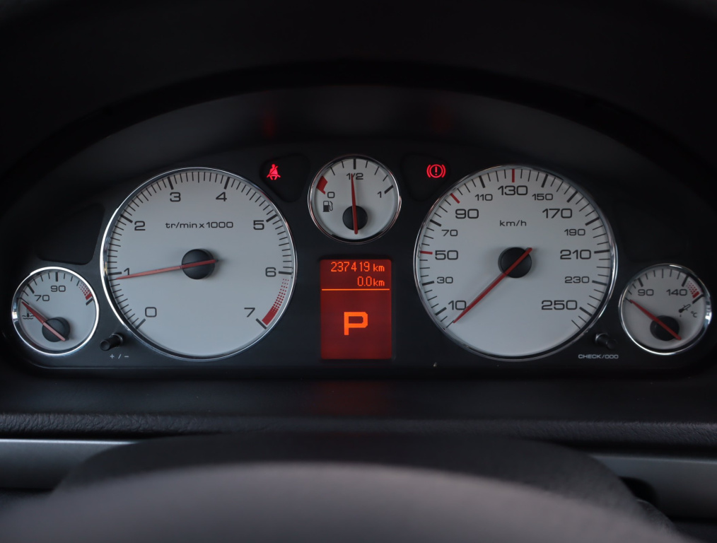 Peugeot 407