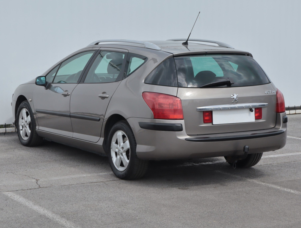 Peugeot 407