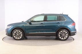 Volkswagen Tiguan - 2022