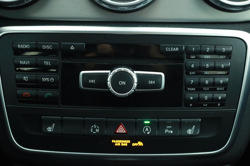 Mercedes-Benz GLA, 2015