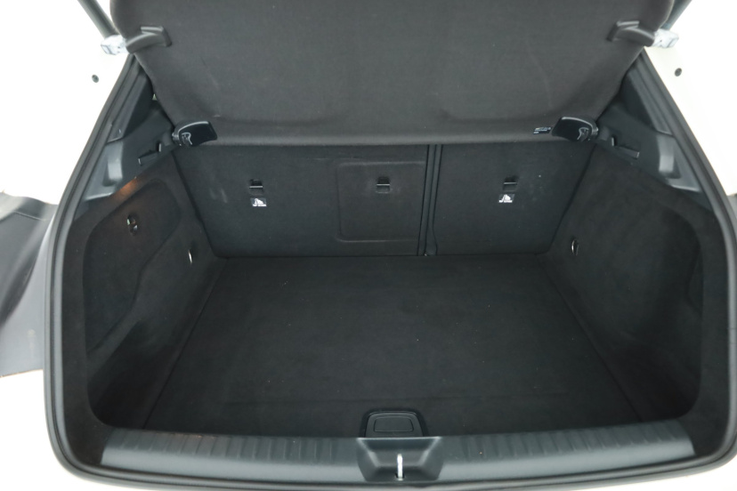 Mercedes-Benz GLA, 2015