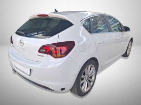 Opel Astra - 2010