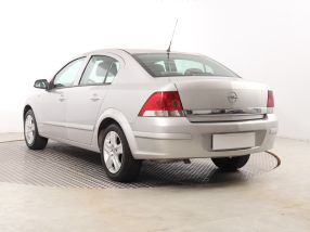 Opel Astra - 2008