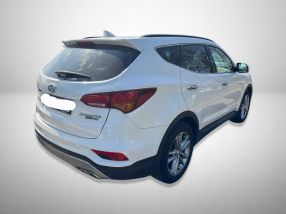 Hyundai Santa Fe - 2016