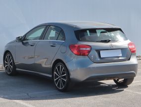 Mercedes-Benz A - 2013