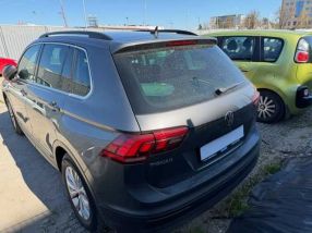 Volkswagen Tiguan - 2020