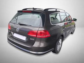 Volkswagen Passat - 2012