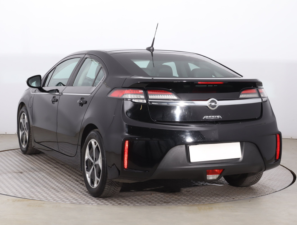 Opel Ampera