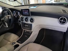 Mercedes-Benz A - 2012