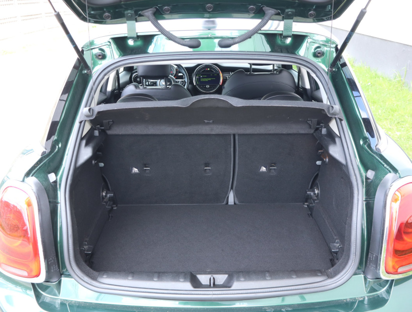 MINI 5-door, 2015