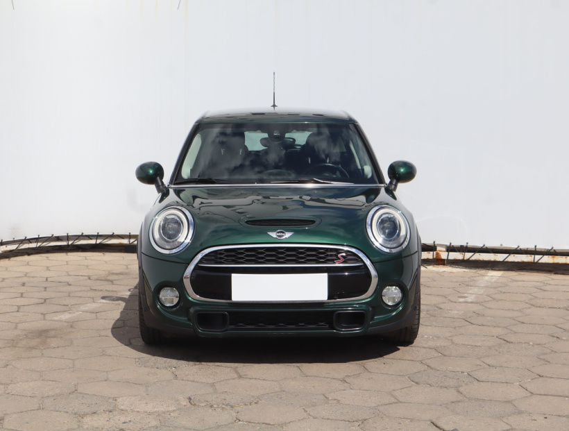 MINI 5-door, 2015