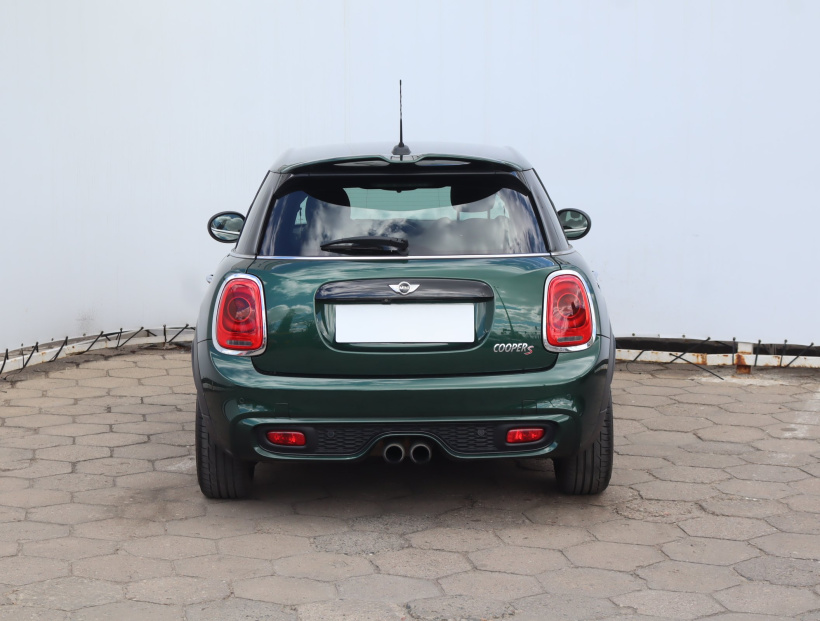 MINI 5-door, 2015