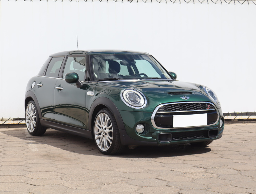 MINI 5-door, 2015