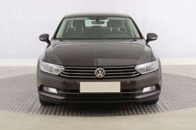 Volkswagen Passat - 2016