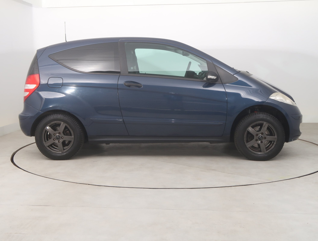 Mercedes-Benz A