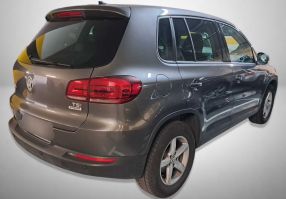 Volkswagen Tiguan - 2016