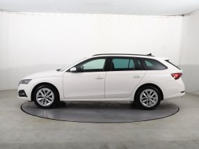 Škoda Octavia - 2022