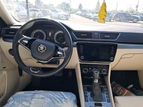 Skoda Superb - 2021