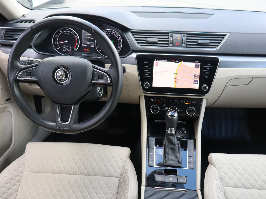 Skoda Superb