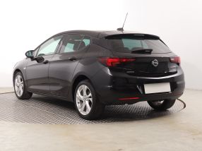 Opel Astra - 2018
