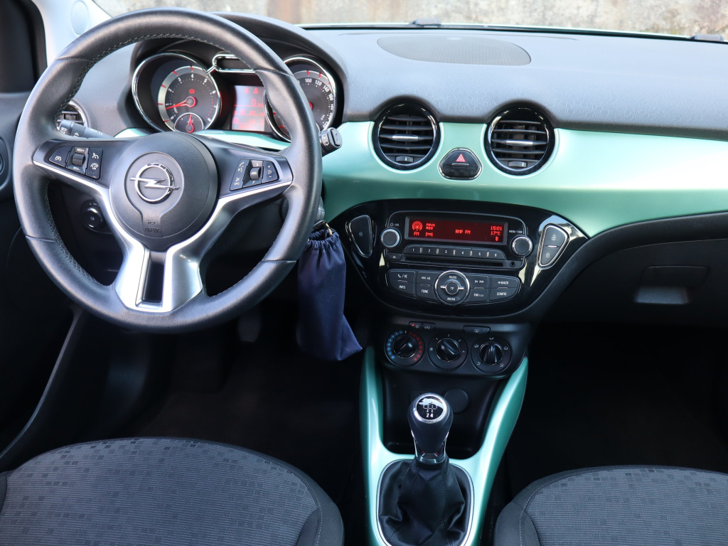 Opel Adam