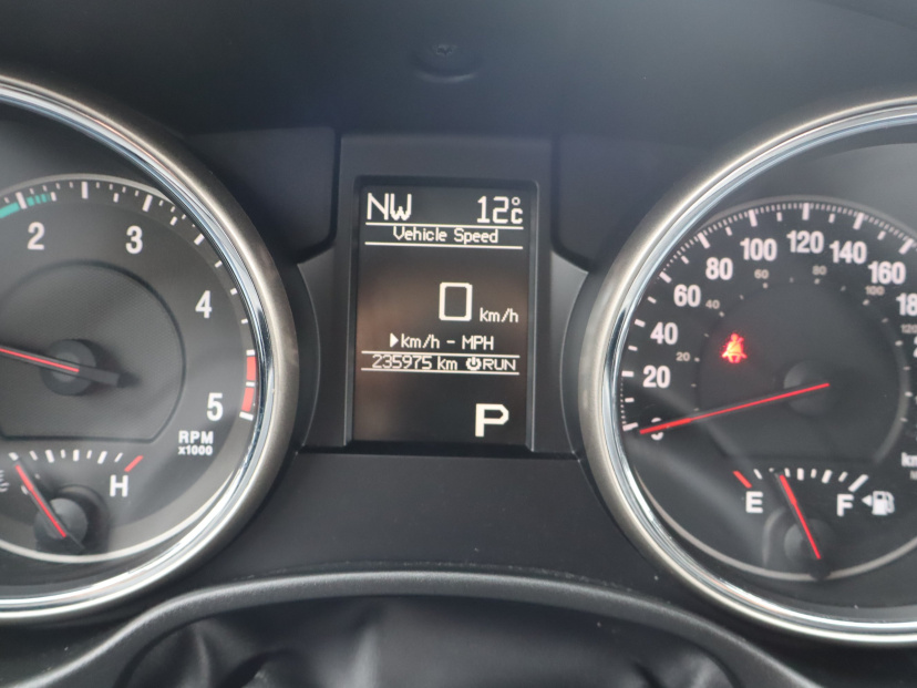 Jeep Grand Cherokee, 2012