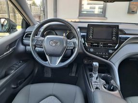 Toyota Camry - 2021