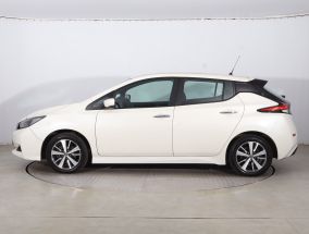 Nissan Leaf - 2021