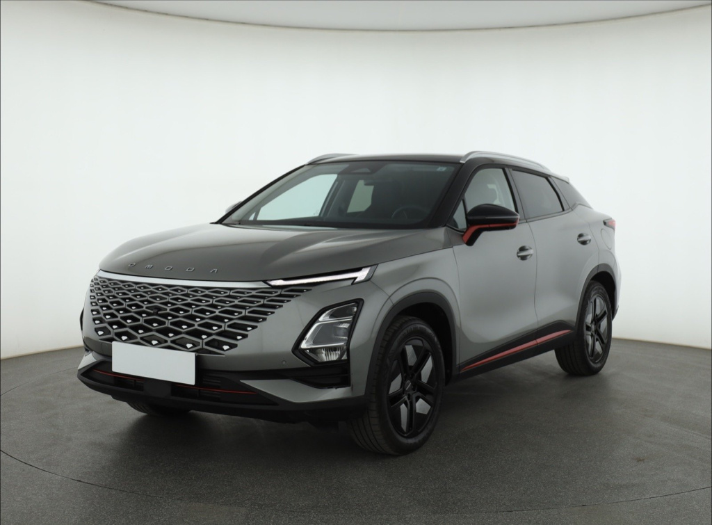Omoda 5