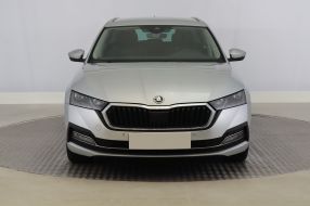Škoda Octavia - 2021