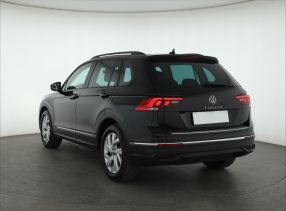 Volkswagen Tiguan - 2024
