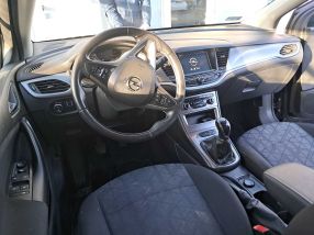 Opel Astra - 2019