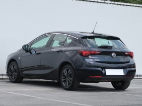 Opel Astra - 2019