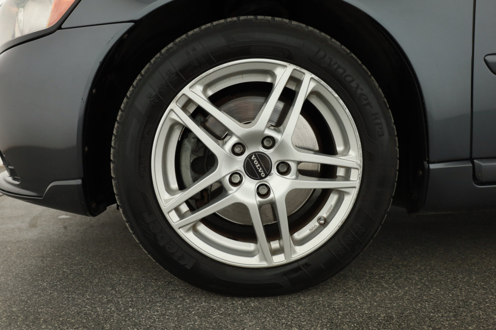 Volvo S40