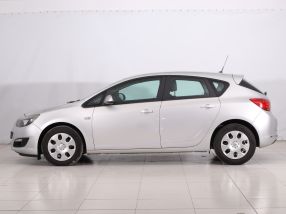 Opel Astra - 2014