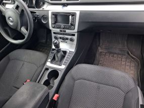 Volkswagen Passat - 2013