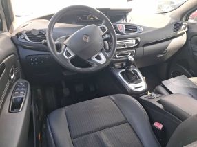 Renault Scenic - 2011