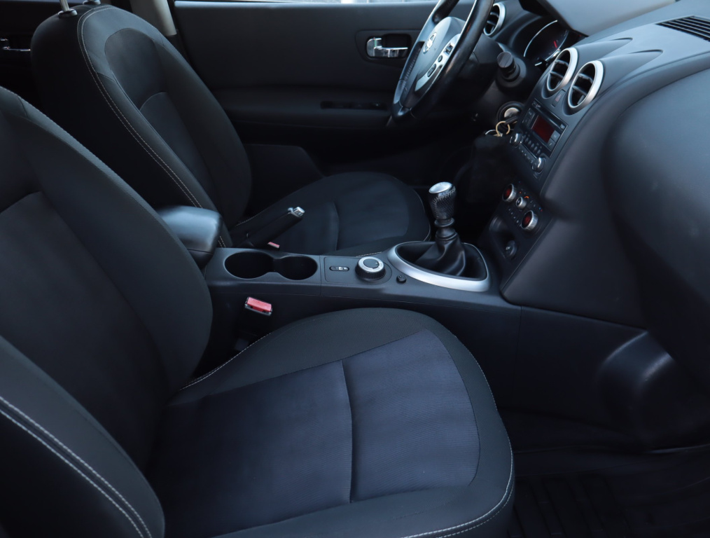 Nissan Qashqai+2
