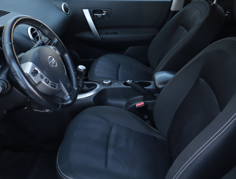 Nissan Qashqai+2, 2012