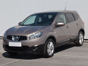 Nissan Qashqai+2 - 2012