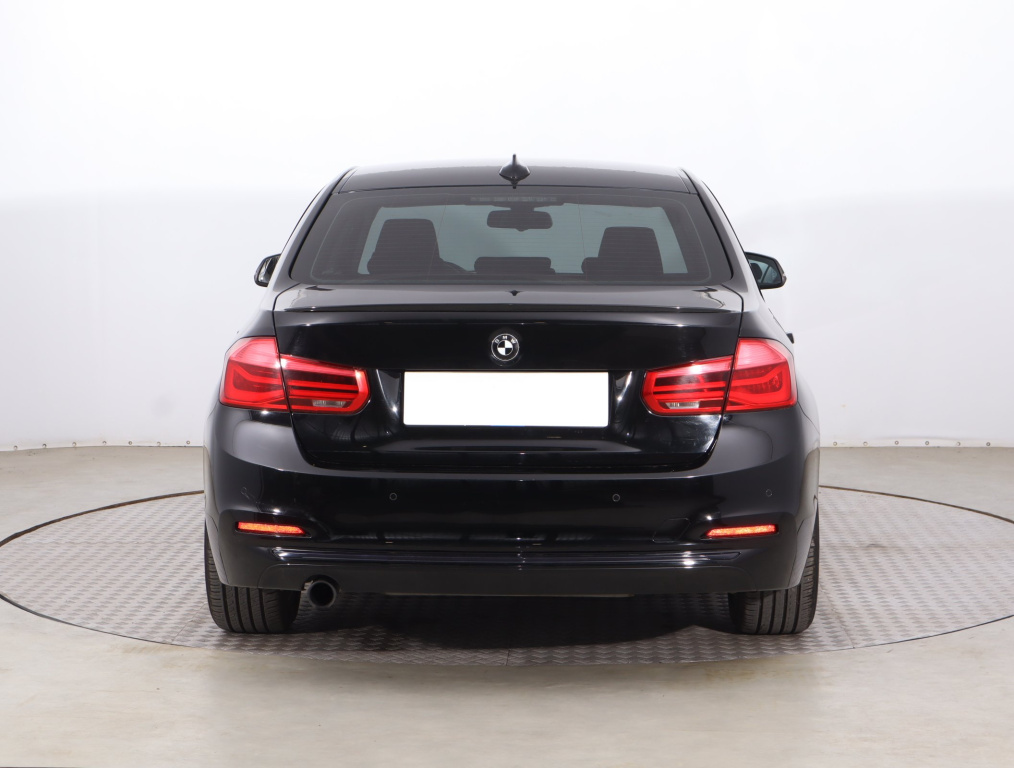 BMW 3