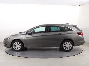 Opel Astra - 2017