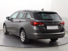 Opel Astra - 2017