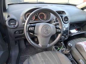 Opel Corsa - 2010