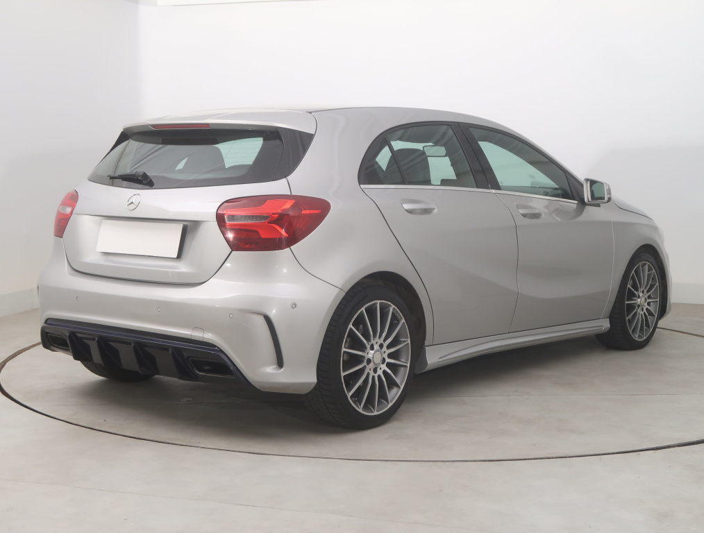 Mercedes-Benz A