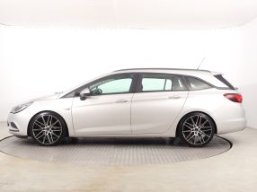 Opel Astra - 2017